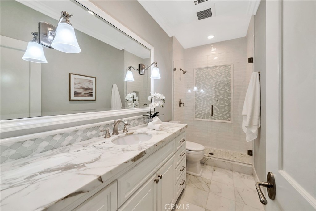 MLS #OC25133780 image #54