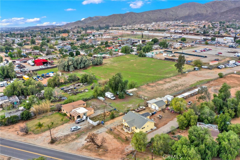 MLS #OC25133796 image #10