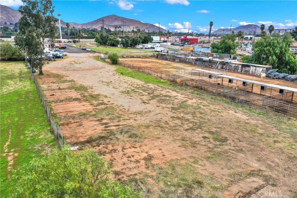 MLS #OC25133796 image #2