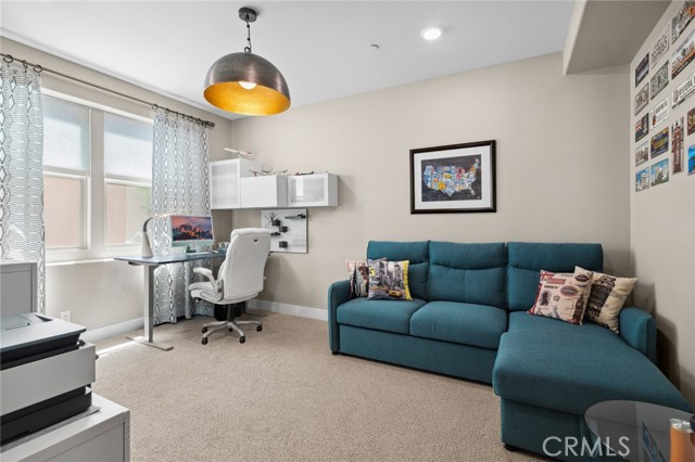 MLS #OC25133981 image #18