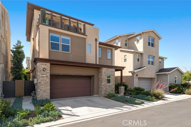 MLS #OC25133981 image #2