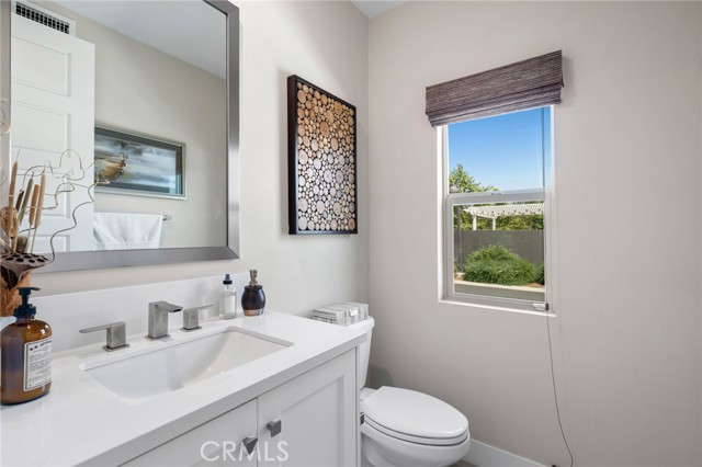 MLS #OC25133981 image #27