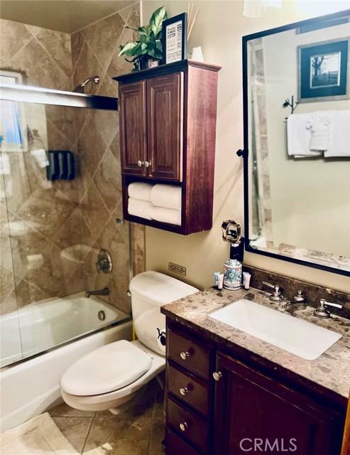 MLS #OC25134059 image #15