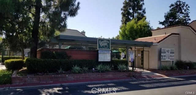 MLS #OC25134148 image #1