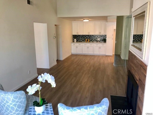 MLS #OC25134148 image #5