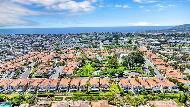 MLS #OC25134307 image #4