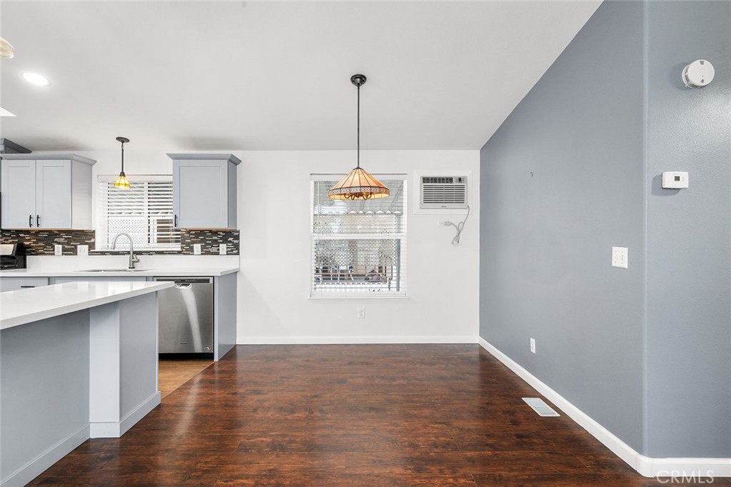 MLS #OC25134390 image #13