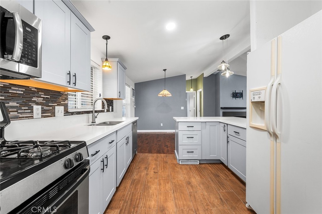 MLS #OC25134390 image #18