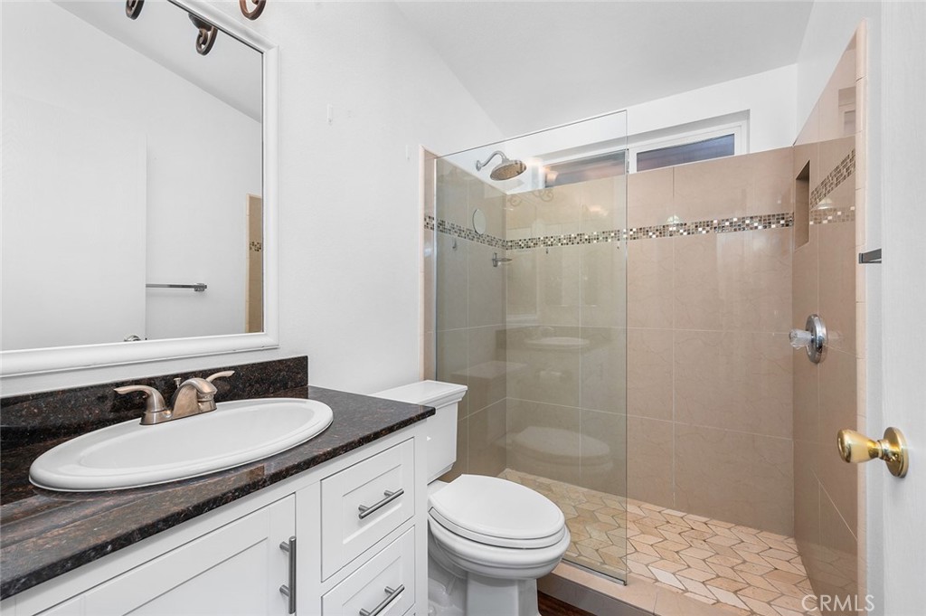 MLS #OC25134390 image #27