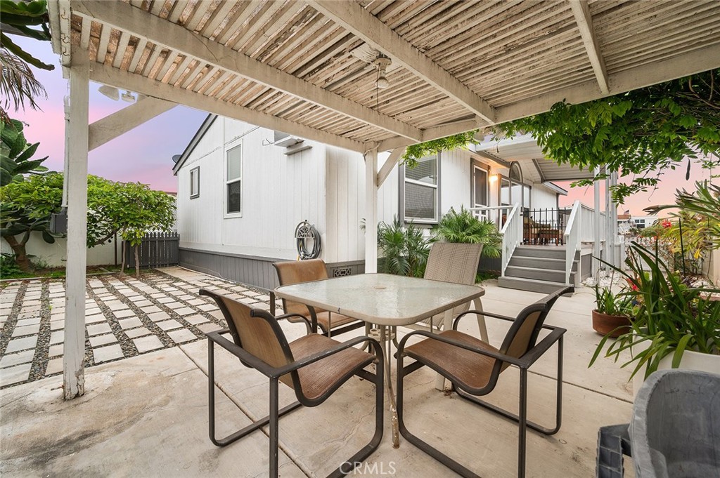 MLS #OC25134390 image #3