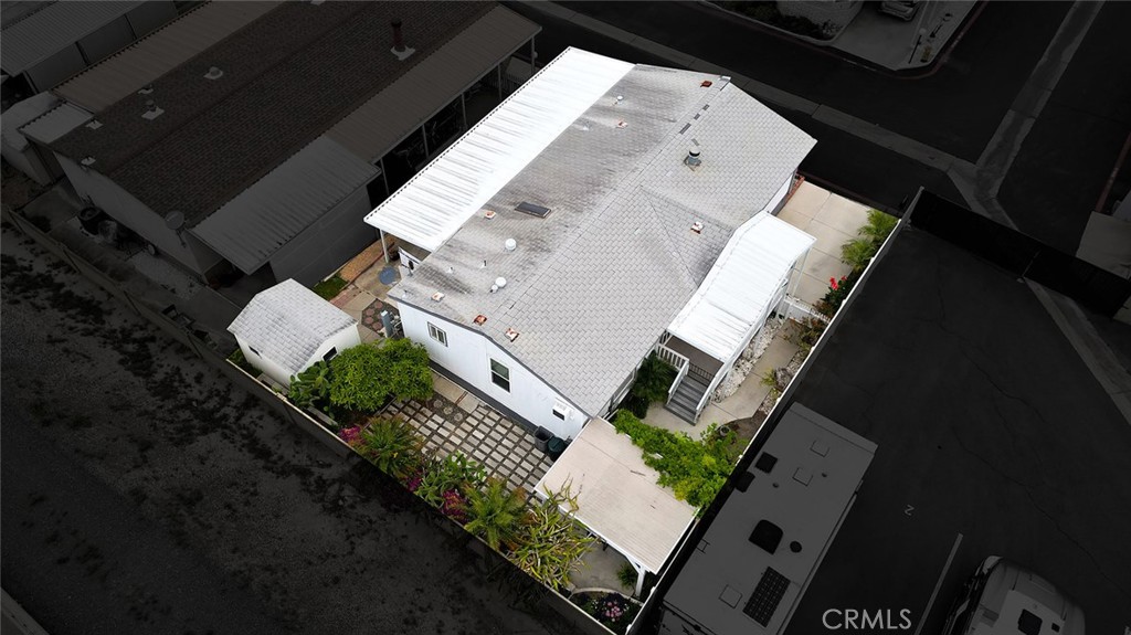 MLS #OC25134390 image #40