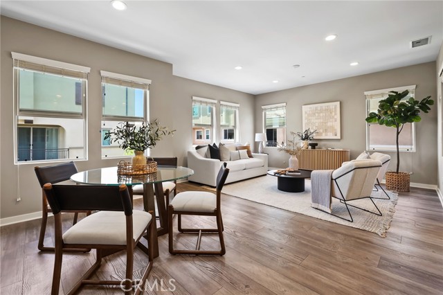 MLS #OC25134833 image #0