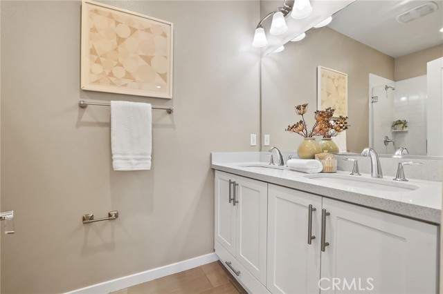 MLS #OC25134833 image #19