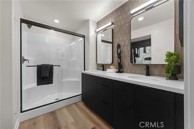 MLS #OC25134901 image #12