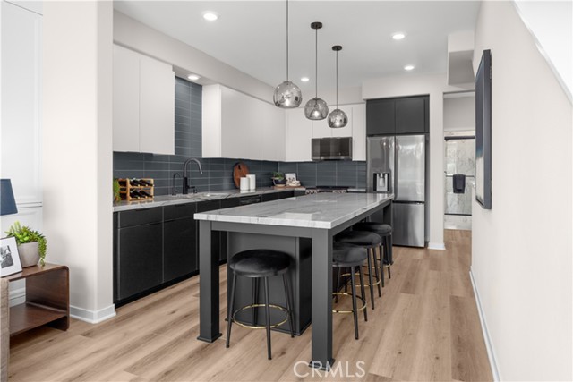 MLS #OC25134901 image #4