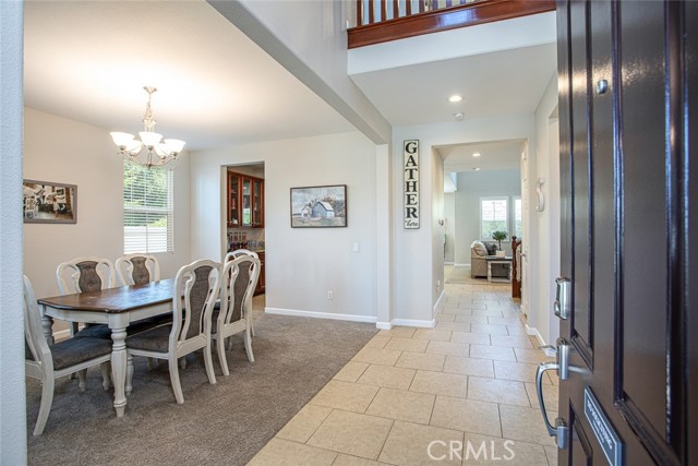 MLS #OC25135935 image #2