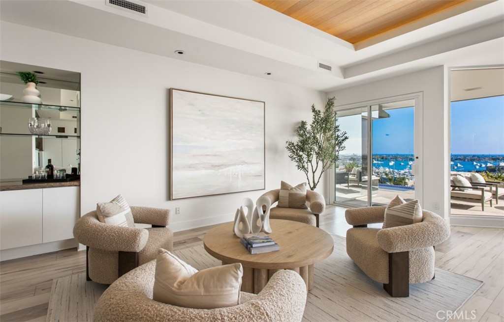 MLS #OC25135996 image #11