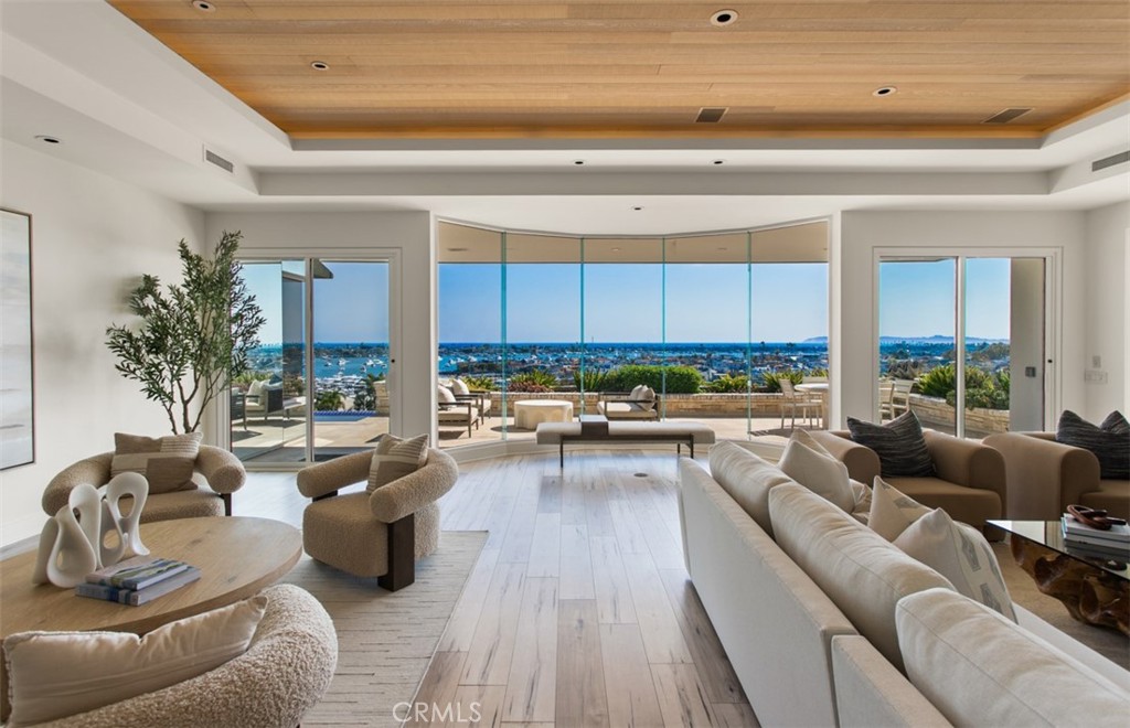 MLS #OC25135996 image #13