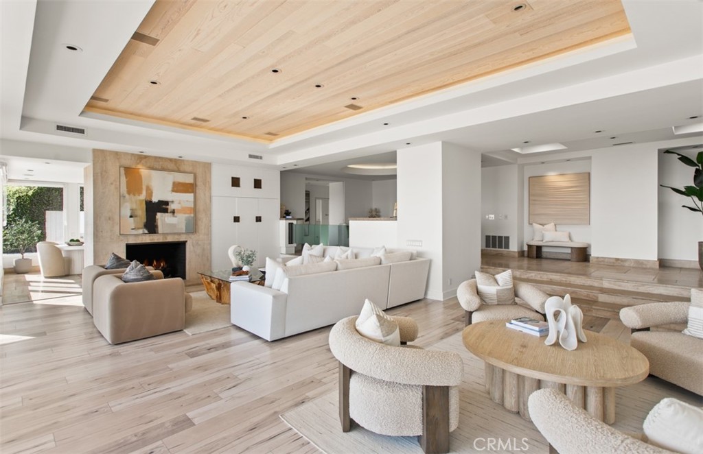 MLS #OC25135996 image #29