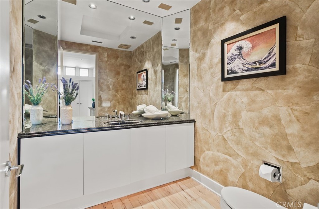 MLS #OC25135996 image #51