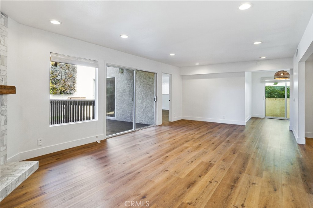 MLS #OC25136340 image #12