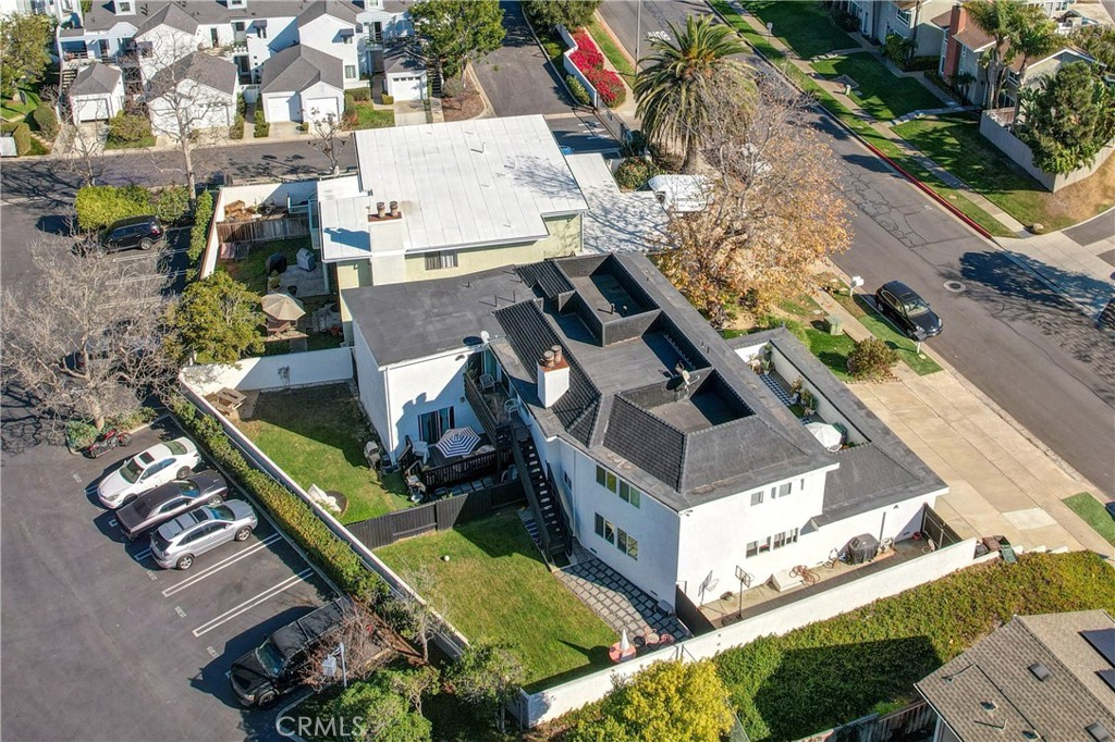 MLS #OC25136340 image #27