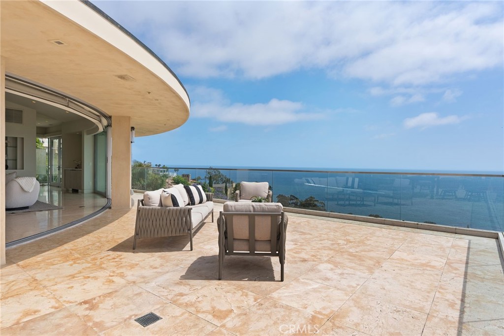 MLS #OC25136591 image #17