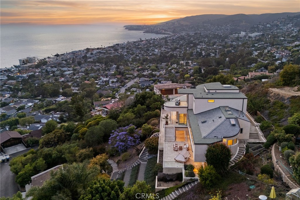 MLS #OC25136591 image #3