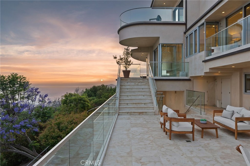 MLS #OC25136591 image #5