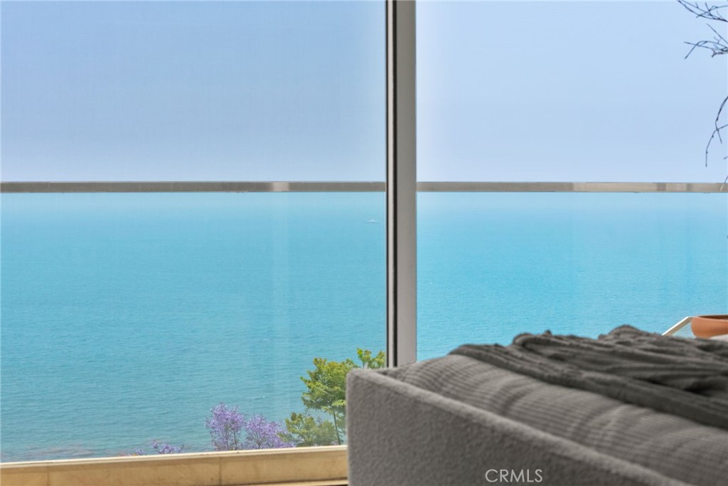 MLS #OC25136591 image #60