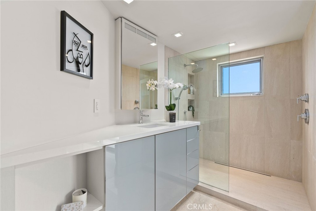 MLS #OC25136591 image #65