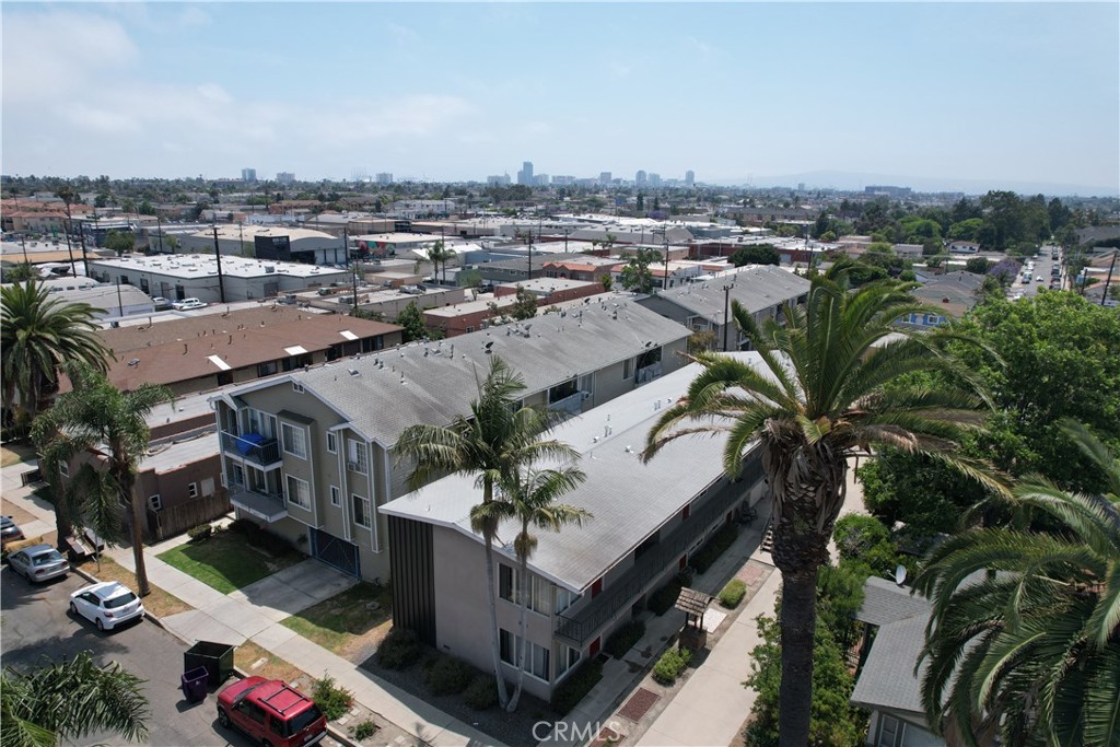 MLS #OC25136674 image #3