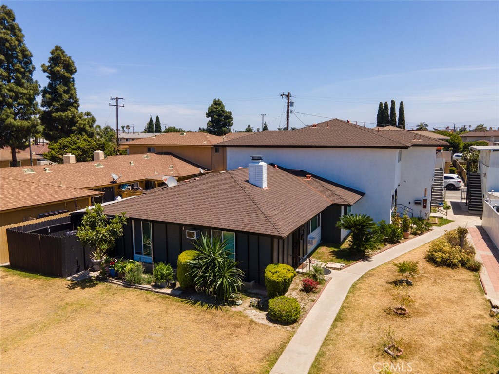 MLS #OC25136726 image #0