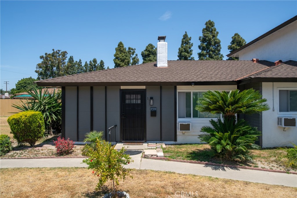 MLS #OC25136726 image #3