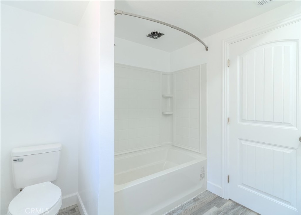 MLS #OC25137001 image #10