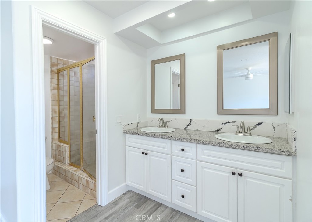 MLS #OC25137001 image #13