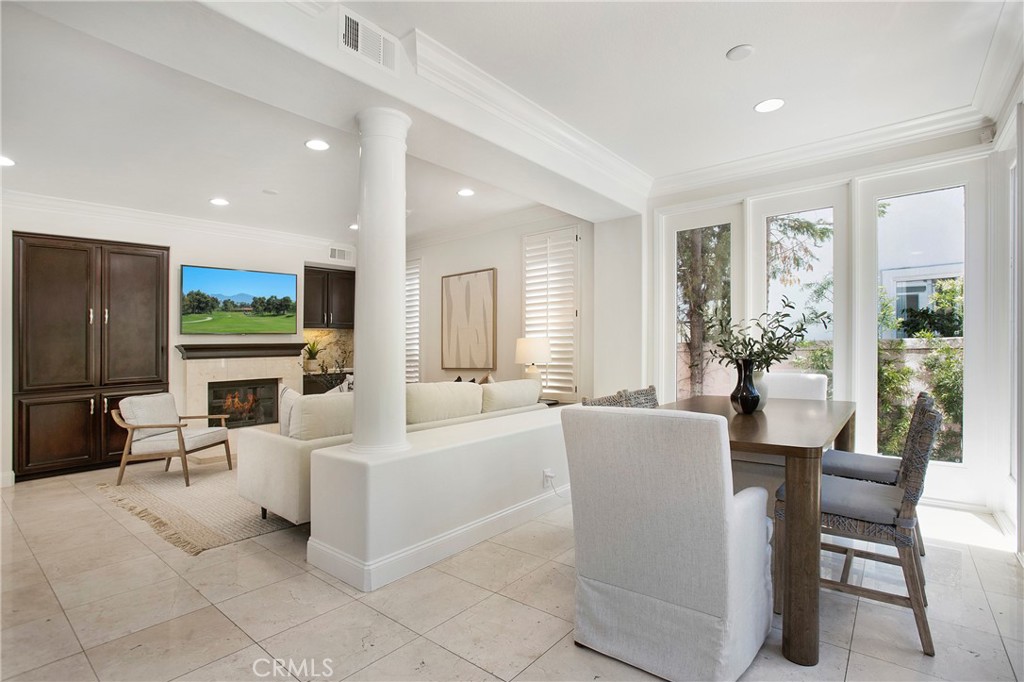 MLS #OC25137021 image #9