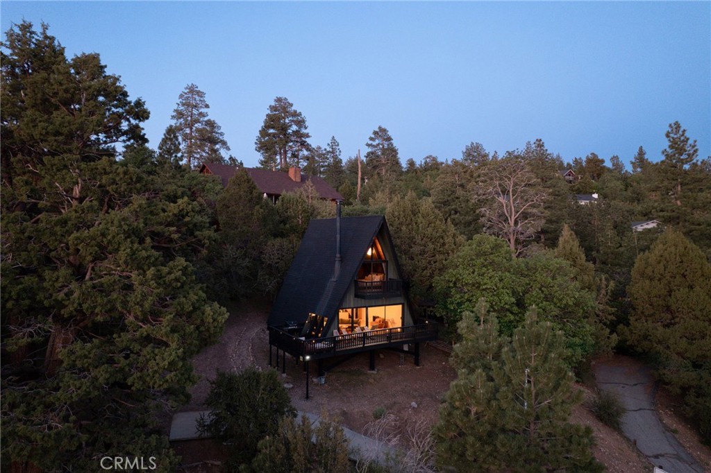 MLS #OC25137047 image #1