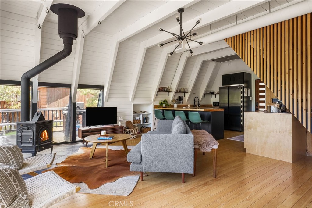 MLS #OC25137047 image #10