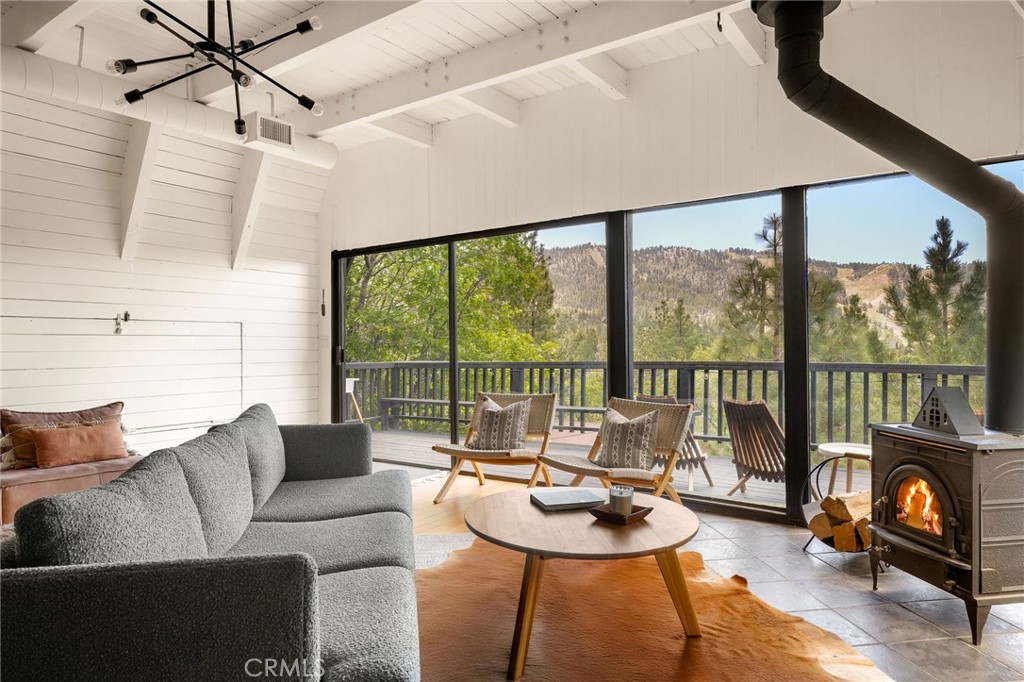 MLS #OC25137047 image #3