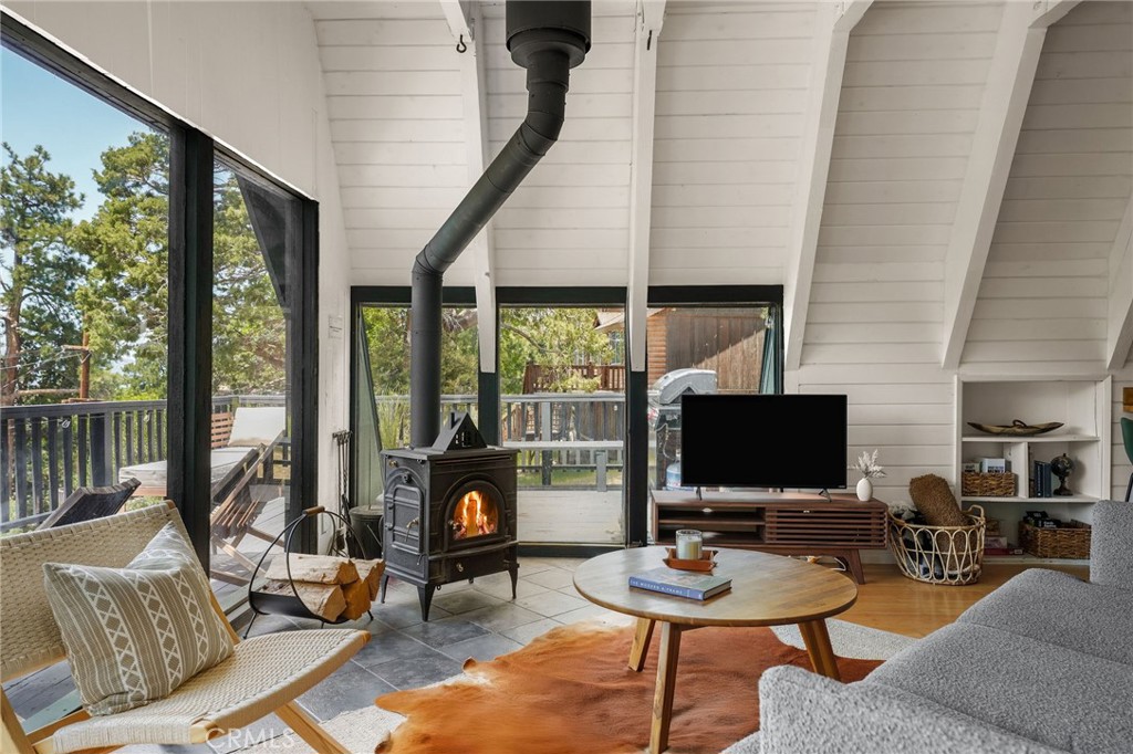 MLS #OC25137047 image #6