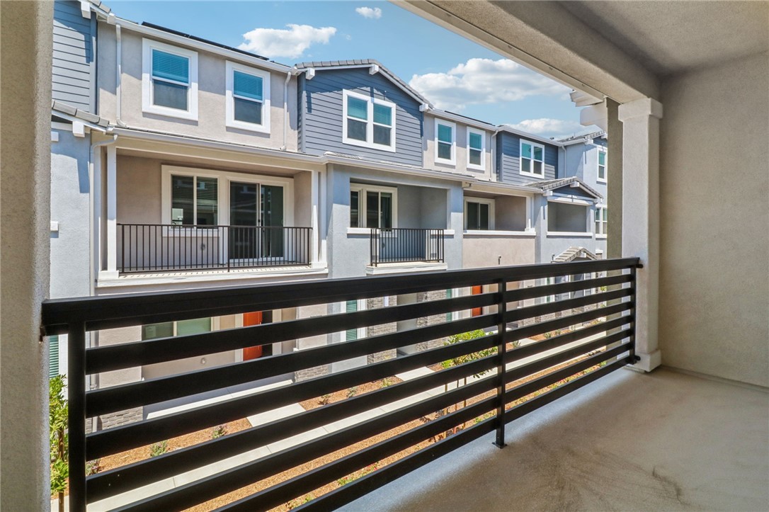 MLS #OC25137559 image #28