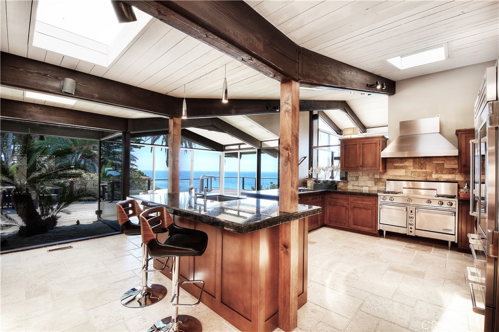 MLS #OC25137900 image #24