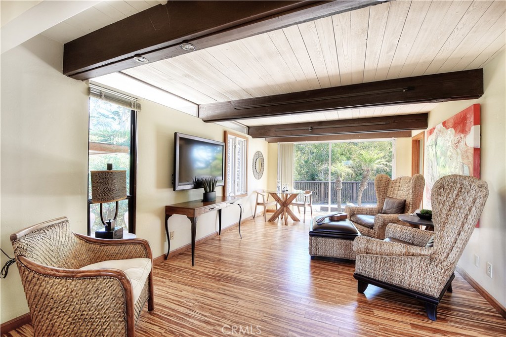 MLS #OC25137900 image #35