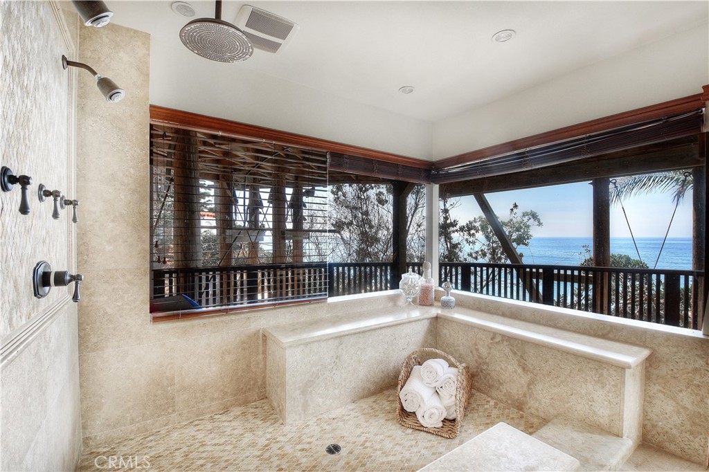 MLS #OC25137900 image #40