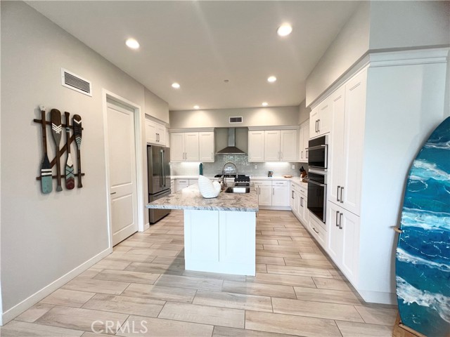 MLS #OC25138018 image #10