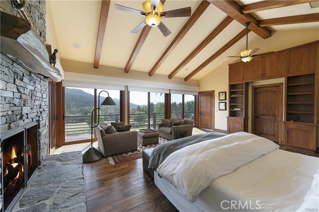 MLS #OC25138052 image #28