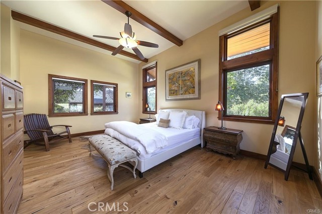 MLS #OC25138052 image #32