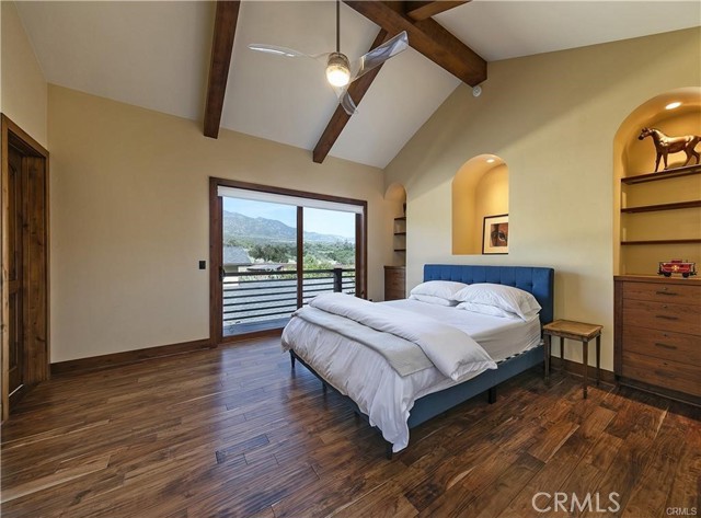 MLS #OC25138052 image #33