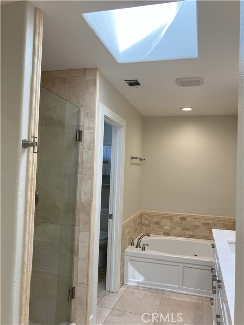 MLS #OC25138128 image #10